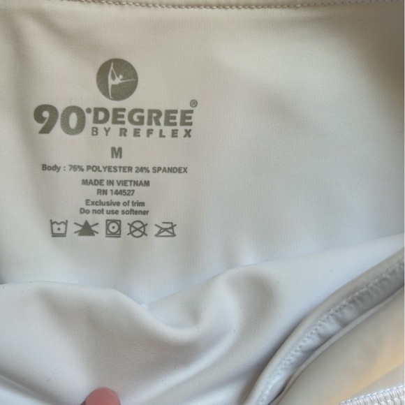 New With Tags 90degree by Reflex Capri Compression White Leggings Size M - Picture 7 of 10